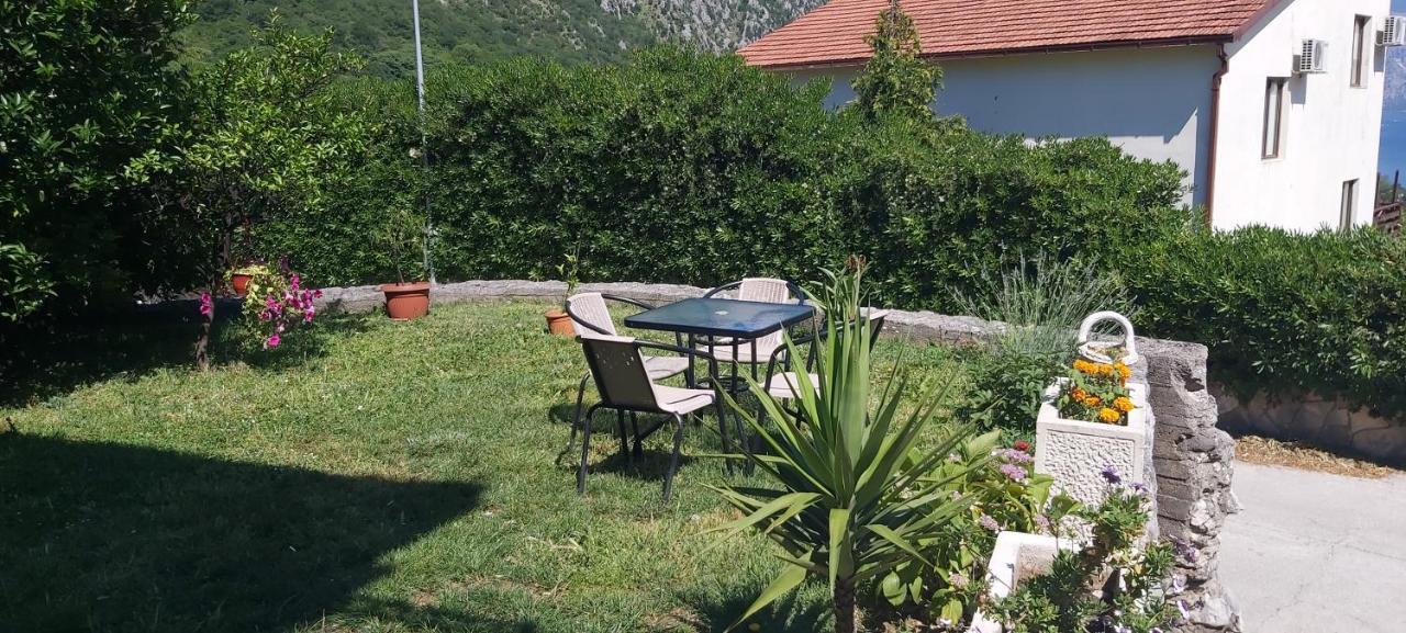 Apartments Gogo Котор Экстерьер фото