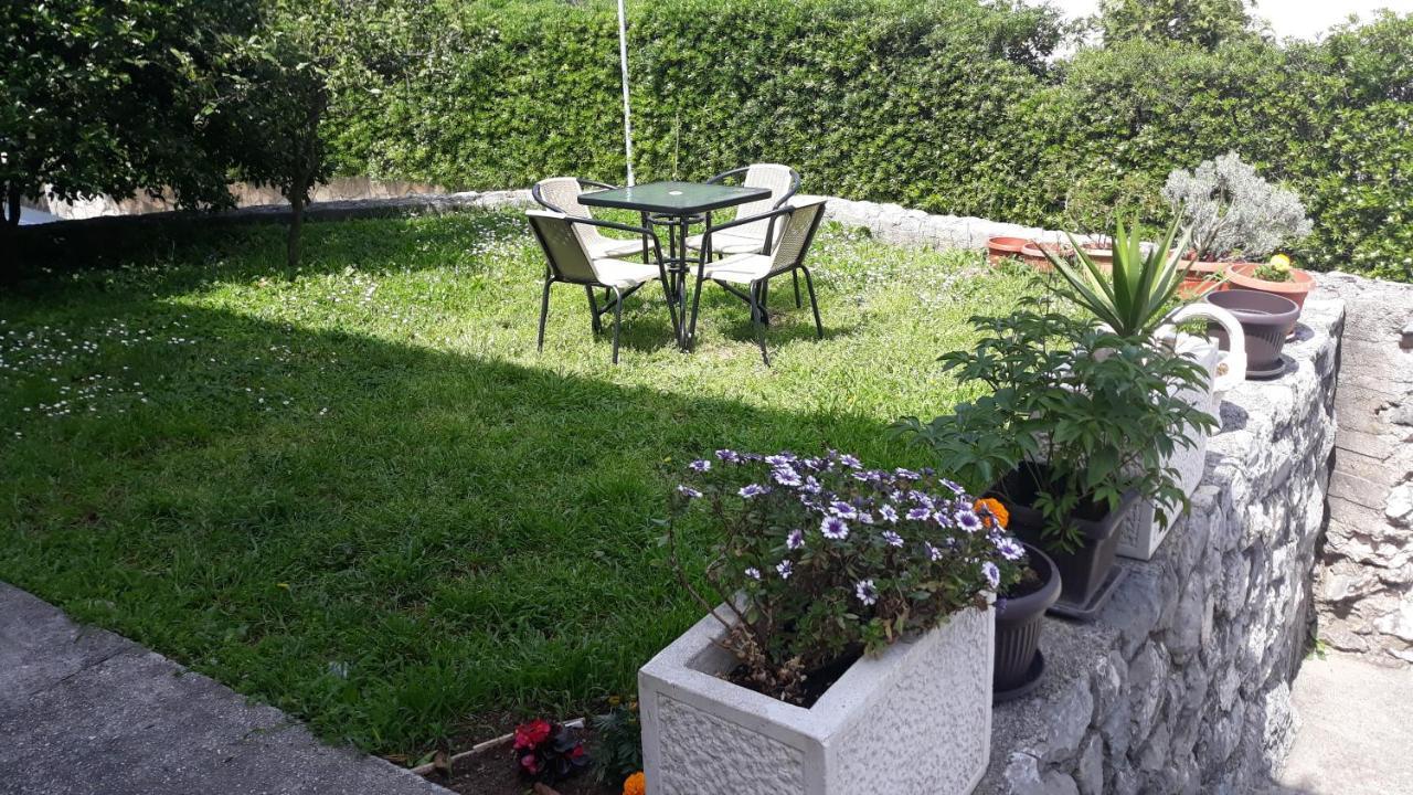Apartments Gogo Котор Экстерьер фото