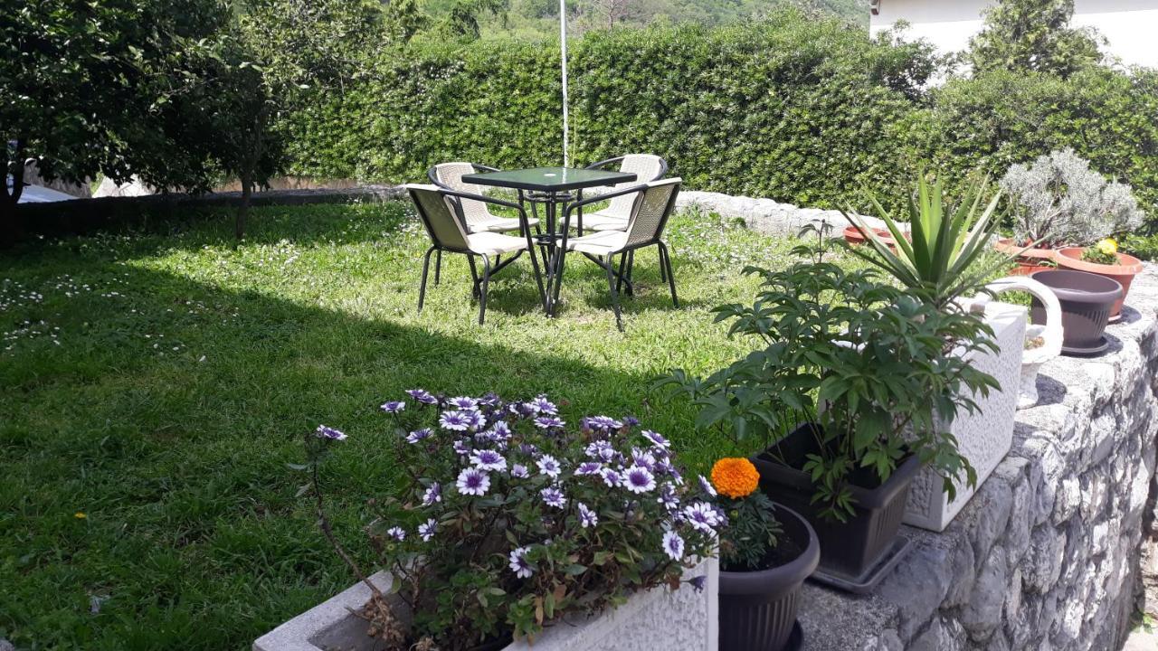 Apartments Gogo Котор Экстерьер фото