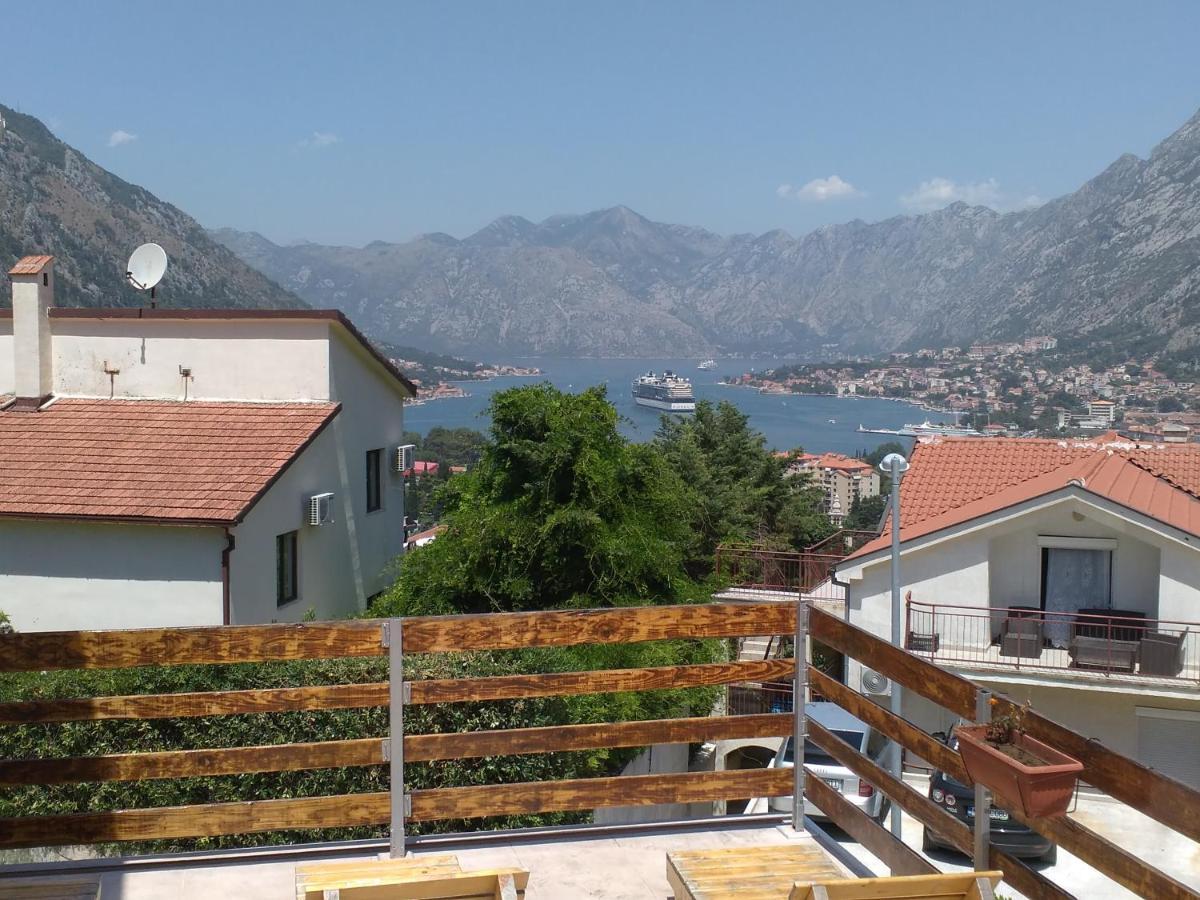 Apartments Gogo Котор Экстерьер фото