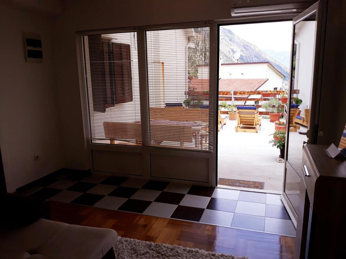Apartments Gogo Котор Экстерьер фото